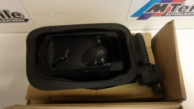 [GYRI J] BMW TANKSAPKA F23+LCI 7301813